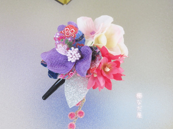 浴衣 和装髪飾り 椿 ちりめん花ヘアアクセサリー 和装 着物 ヘアクリップ かんざし yukata accessory 1枚目の画像