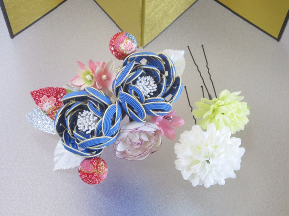 成人儀式水牛花髮飾日式衣服和服髮飾Furisode Blue Aoi 第4張的照片