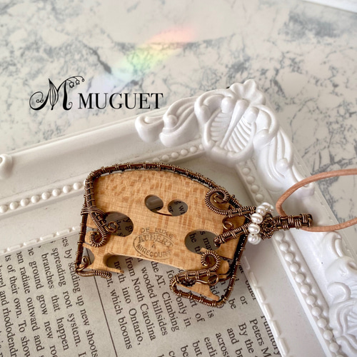 音楽好きさんに♪ ヴァイオリンの駒ペンダント ネックレス・ペンダント