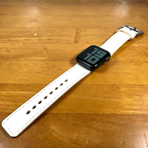 ※現品限り【apple Watch】 レザーバンド 【姫路レザー純白】ヌメ革【アップルウォッチ】レザーベルト 4枚目の画像