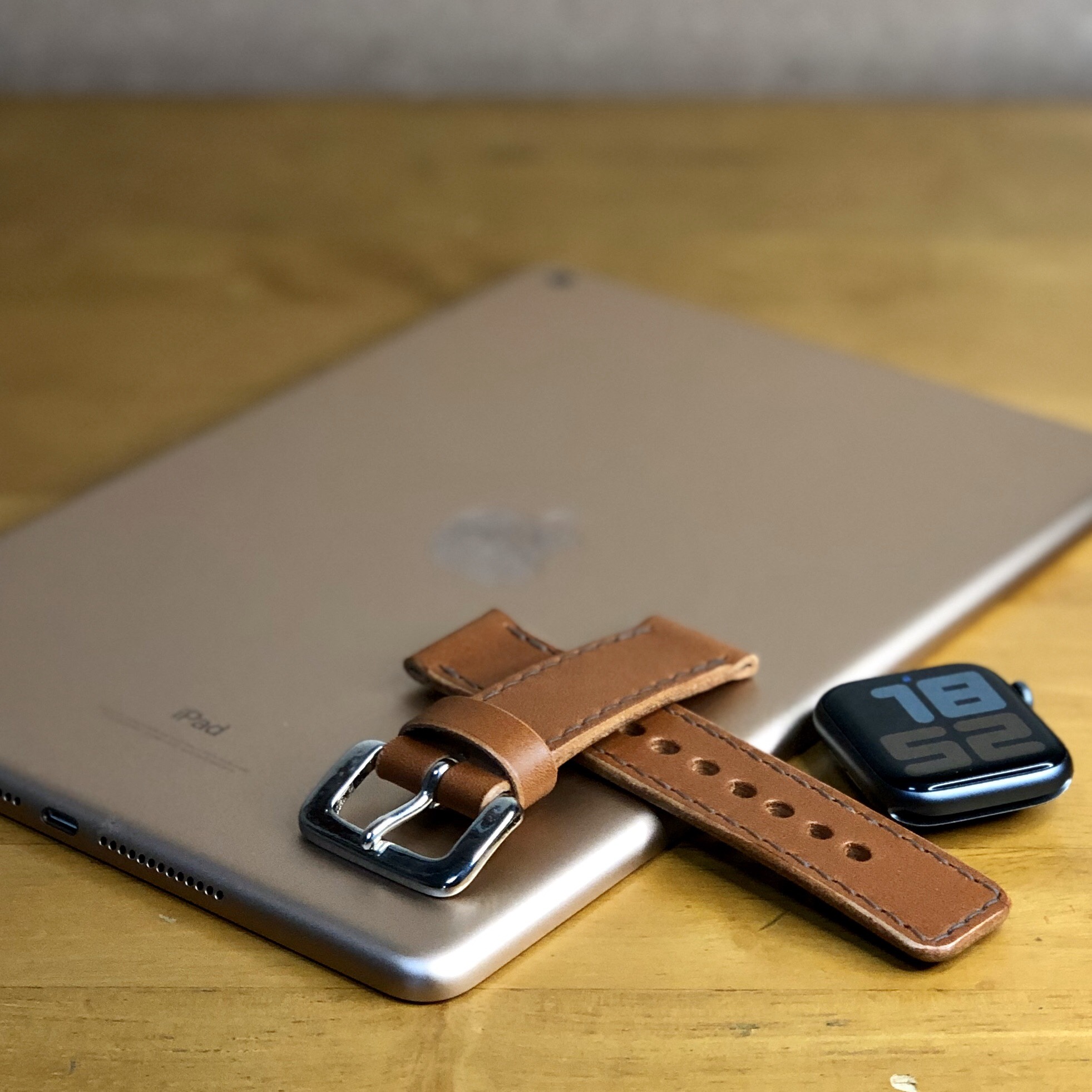 ※現品限り【apple Watch】 レザーバンド 栃木レザーヌメ革 レッドブラウン【アップルウォッチ】レザーベルト