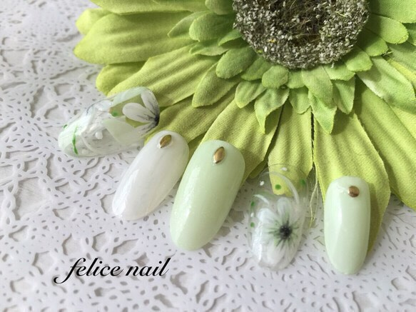 ショートオーバルも可能です♡ミントグリーンnail 2枚目の画像