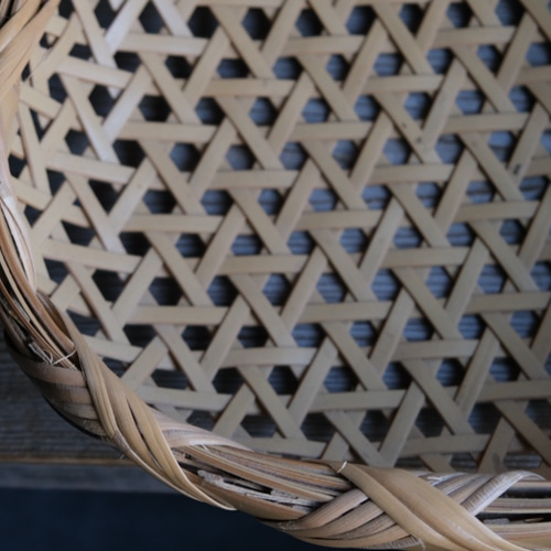 竹細工】たか 鉄線編みざる 竹細工】たか 鉄線編みざる 脚付鉄線編ざる 小