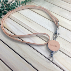 伸びるリール付き本革ネックストラップ【名入れ刻印無料】落下防止♪ 3枚目の画像