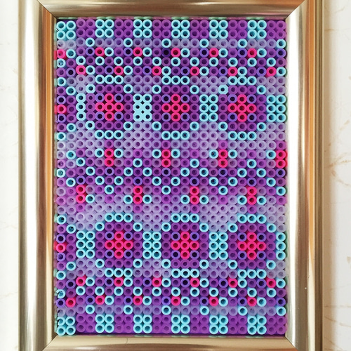 アイロンビーズで作成した絵画 アイロンビーズで作成した絵画