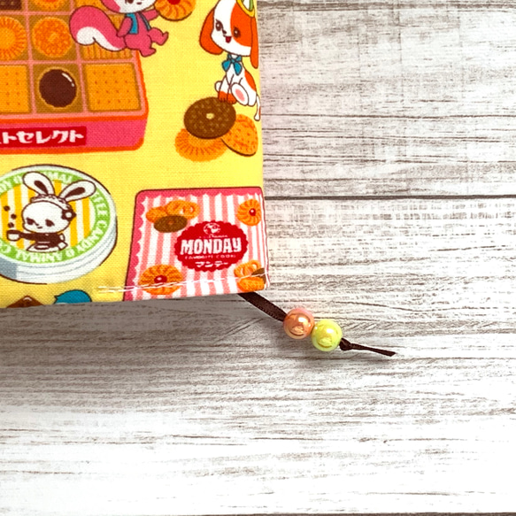 【はいから横丁】お菓子ブックカバーYE 単行本(四六判ハードサイズ) 4枚目の画像