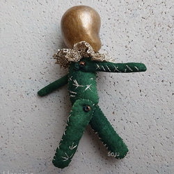 クリスマスの妖精『ユールの子』～手のひらサイズのお人形 ～ 創作人形 3枚目の画像
