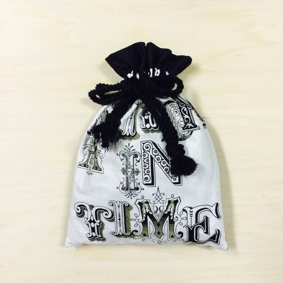 Drawstring bag 1枚目の画像