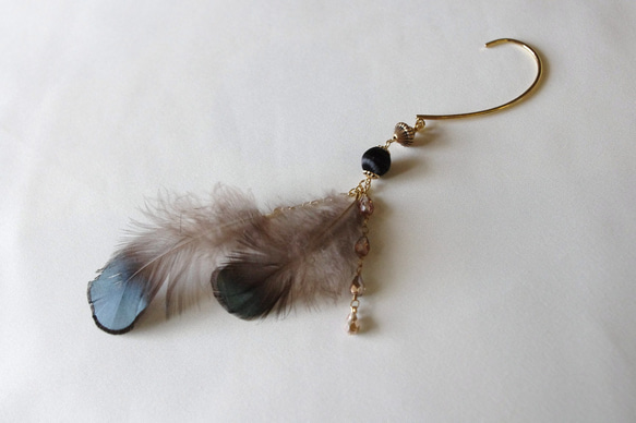 feather&vintage beads ear hook 2枚目の画像
