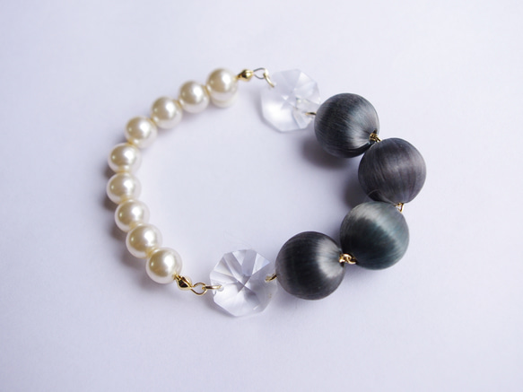 glossy bracelet  (gray) 1枚目の画像