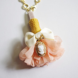 Bag charm tassel (cameo) 2枚目の画像