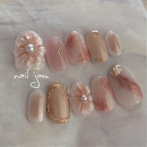 うるうるピンクのぷっくりフラワー 〜ネイルチップ ブライダル