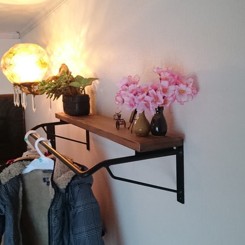 送料無料】アイアン壁掛けハンガーラック 天板70㎝ ハンガーラック