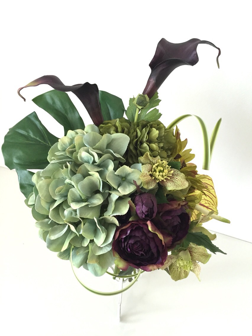 個性光るグリーンクラッチブーケ（オーダー製作） 17,107円