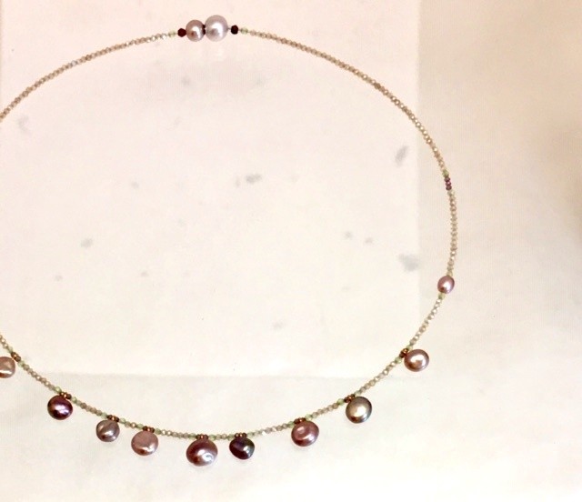 オドルアズキ（Dancing red beans）