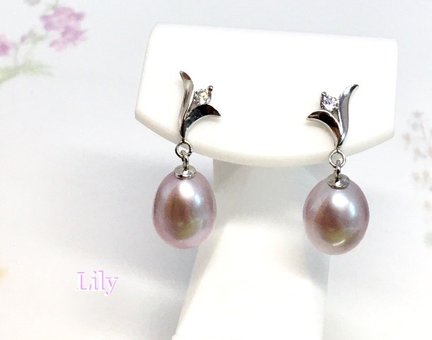 Lily（リリー） 8,250円