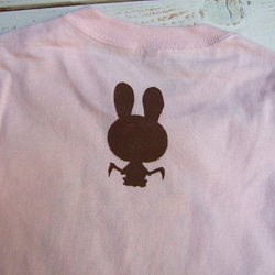 ベビー　ロンパース　フロント 『ふくウサギ』　手描き兎　ベイビー (ピンク)80cm 2枚目の画像