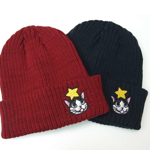 PATOU 黒 ニット帽 猫刺繍付き PATOU 黒 ニット帽 猫刺繍付き