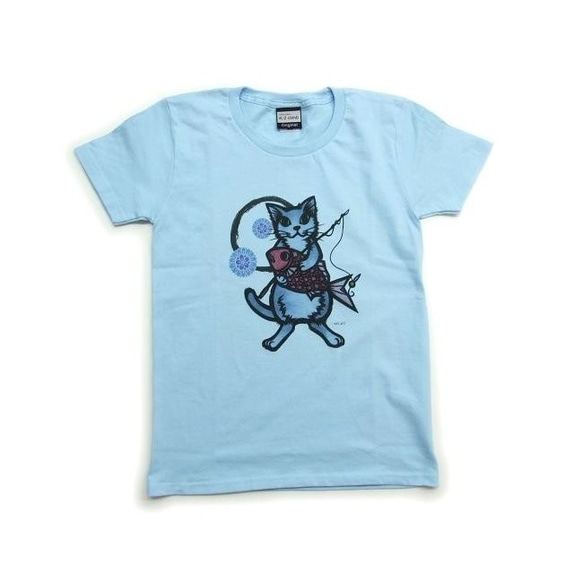 和柄 猫 tシャツ めで鯛半袖Tシャツ 男女兼用 半t 猫柄　釣り アート作家コラボ　青WM 1枚目の画像