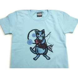 和柄 猫 tシャツ めで鯛半袖Tシャツ 男女兼用 半t 猫柄　釣り アート作家コラボ　青S 3枚目の画像