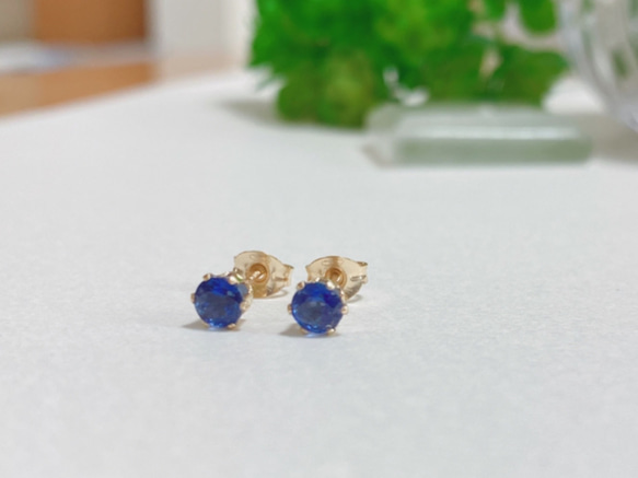 14kgf☆プチjewelピアス（6本爪）・カイヤナイト 1枚目の画像