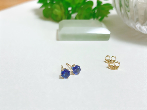 14kgf☆プチjewelピアス（6本爪）・カイヤナイト 2枚目の画像