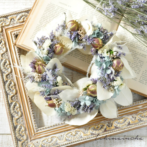 ✽水彩画のような淡い色合い✽　アジサイのリース【wreath ～light blue～ Msize】 1枚目の画像