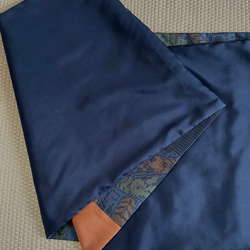 2020初売り　絹の衣装袋付き　着物リメイク　7マルキ大島紬　巾広スヌード　ハンドメイド 6枚目の画像