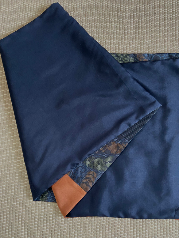 2020初売り　絹の衣装袋付き　着物リメイク　7マルキ大島紬　巾広スヌード　ハンドメイド 6枚目の画像