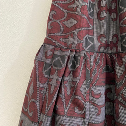 着物リメイク　大島紬　大人かわいい　ダークな赤　ギャザースカート裏地付きハンドメイド 5枚目の画像