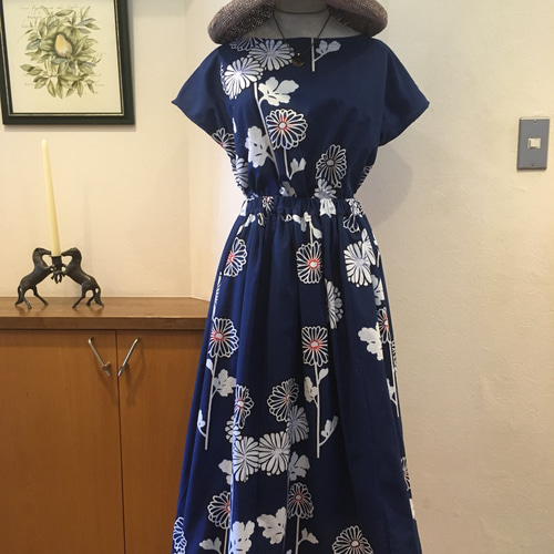 着物リメイク＊ハンドメイド＊ポップな菊柄浴衣のセットアップ＊夏祭り  