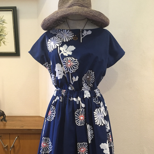 着物リメイク＊ハンドメイド＊ポップな菊柄浴衣のセットアップ＊夏祭り  