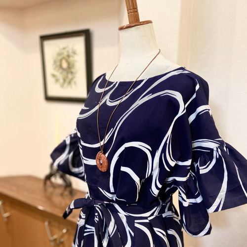 ギャザースリーブ 楽ちんAラインワンピース ハンドメイド 着物リメイク 