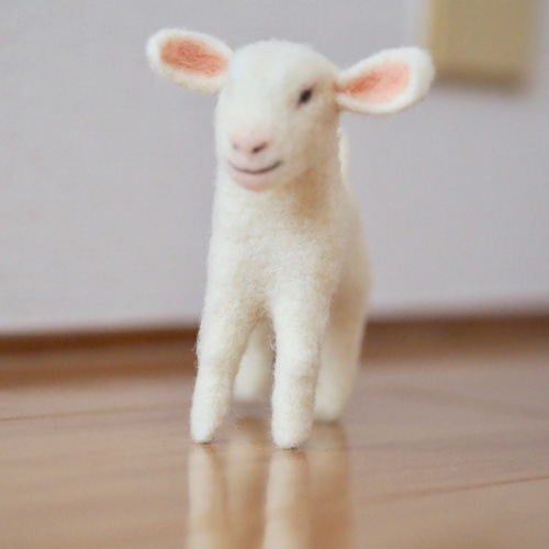 山羊の置物 ✯ レア Baccarat 山羊 ヤギ やぎ 羊 未 クリスタル 置物 美品