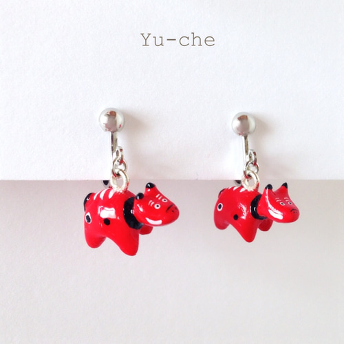 特集掲載】赤べこピアス/イヤリング ピアス（フック・チェーン） Yu