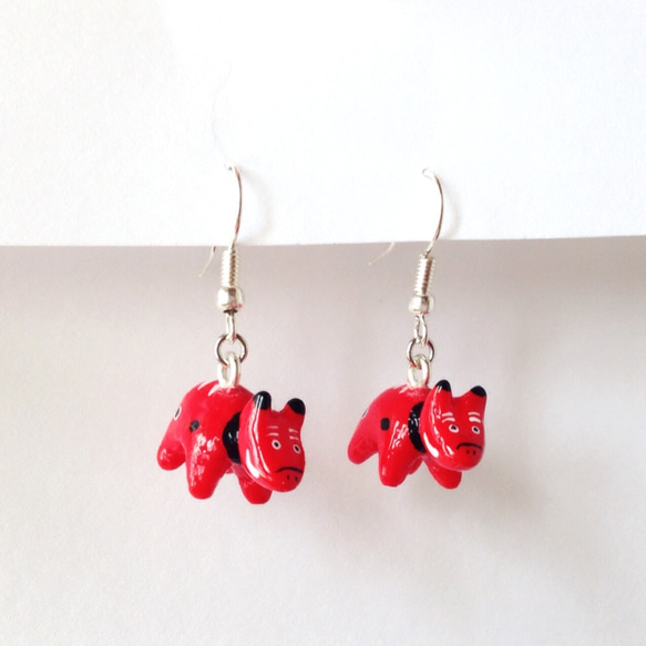 【特集掲載】赤べこピアス/イヤリング 2枚目の画像