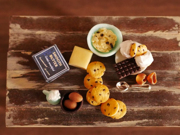 お菓子作りチョコチップクッキーのミニチュア 6枚目の画像