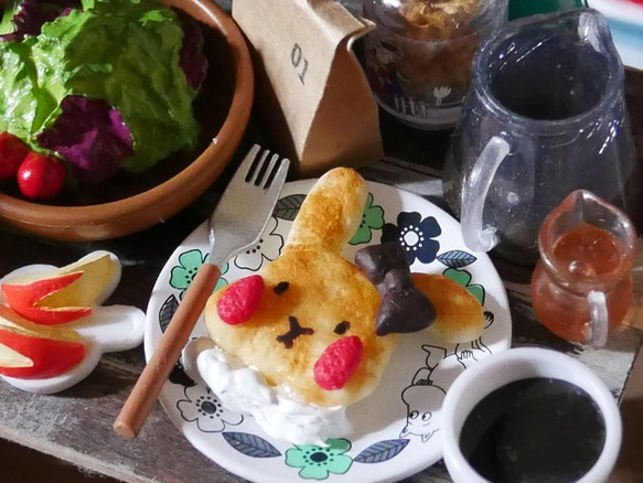 苺ほっぺのうさぎ・柴犬のミニチュアホットケーキ 5枚目の画像