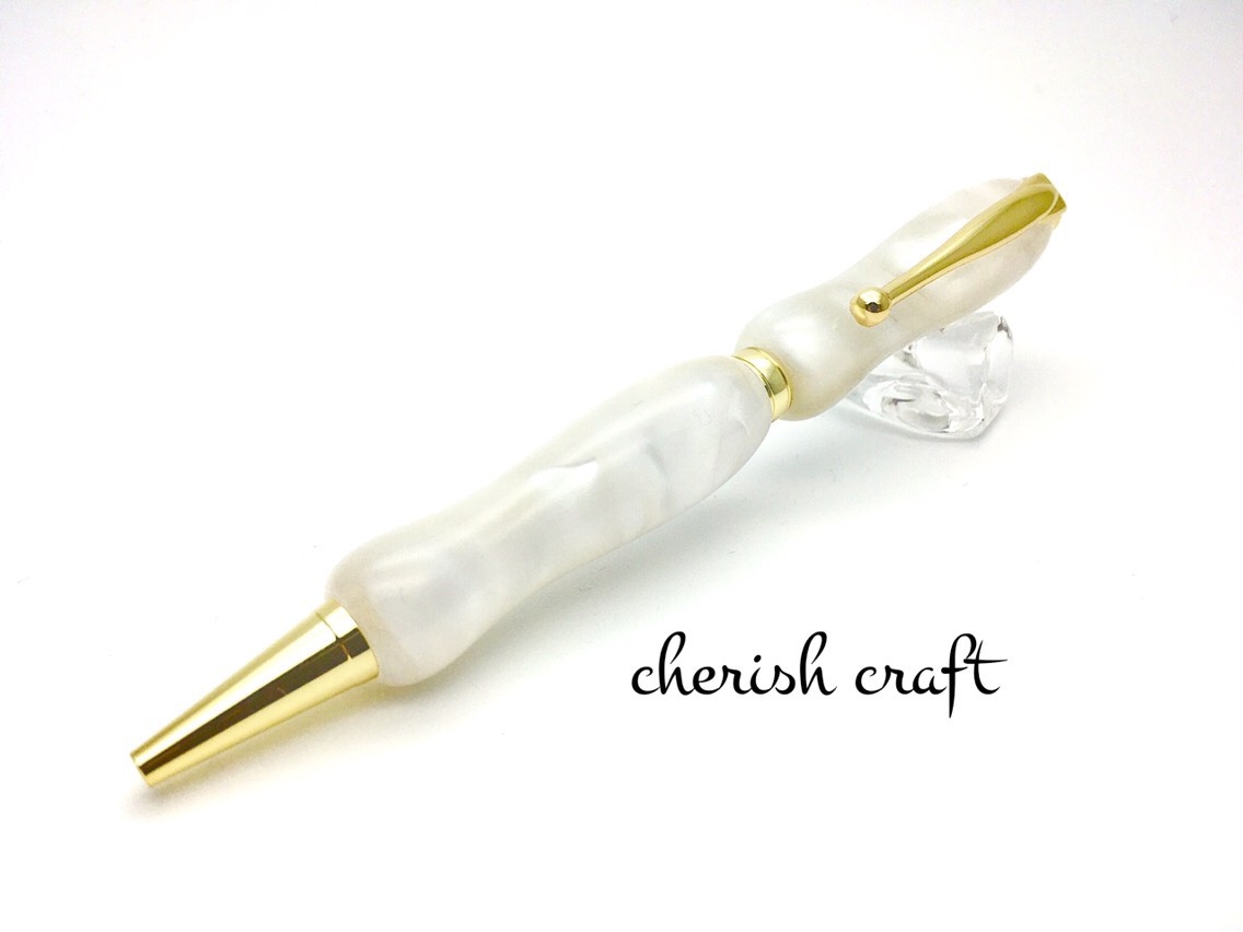 手作りボールペン♪大切な方へのプレゼントやギフトにオススメ☆Stylishパールホワイト☆【送料無料】