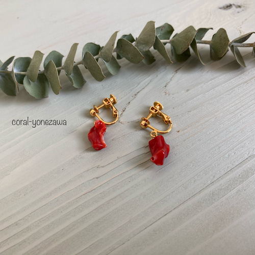 ナチュラルサンゴのイヤリングと ペンダントトップ ナチュラルサンゴのイヤリングと ペンダントトップ