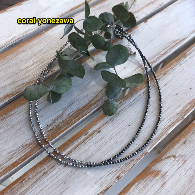 ヘマタイトのロングネックレス☆☆