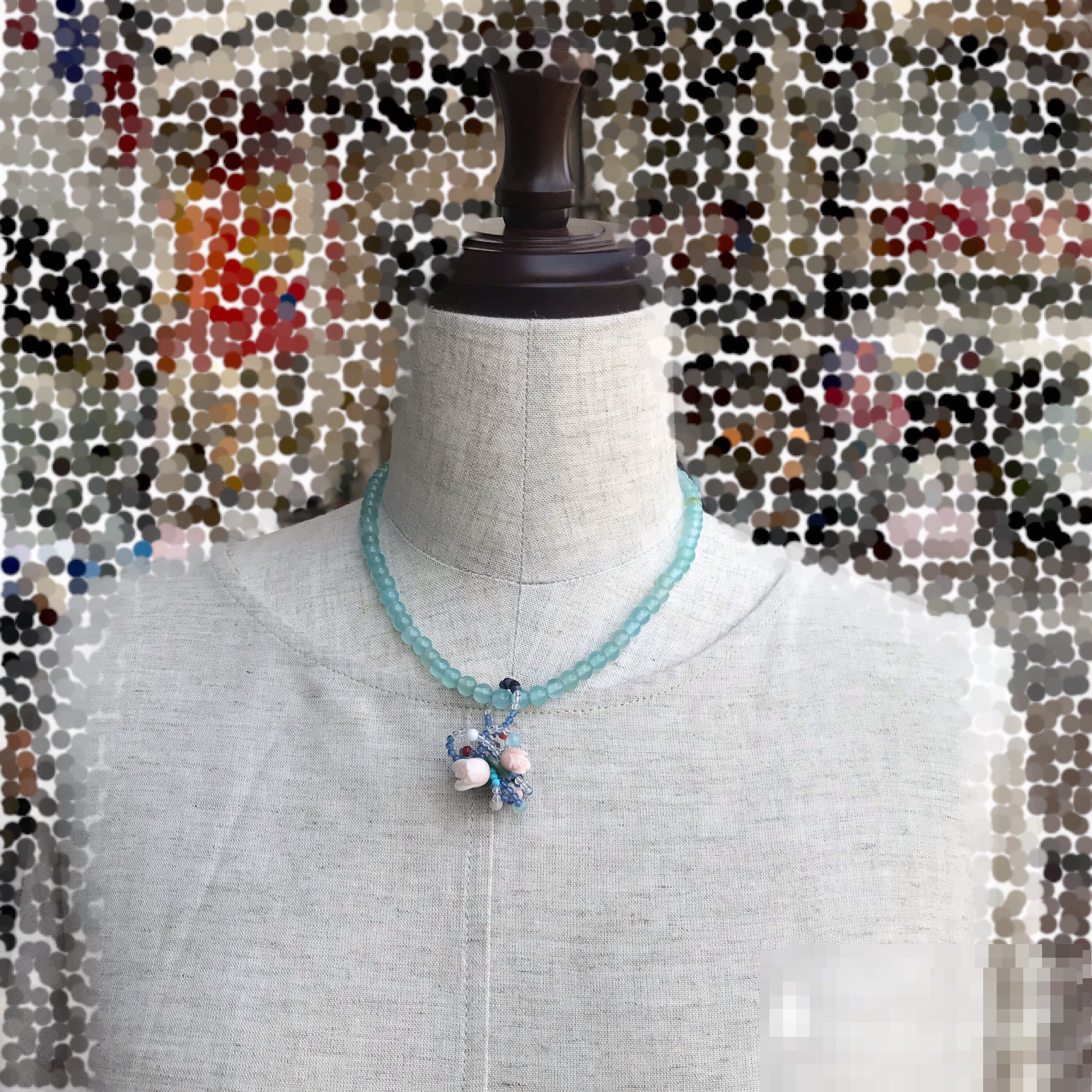 オリジナル品！《7種類の天然石と珊瑚の贅沢ネックレス》