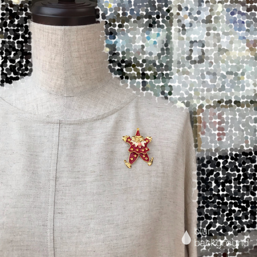 ピエロ　珊瑚ブローチ 0_eab2160fe1bc749632f389554bce