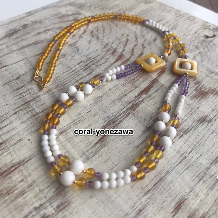 ロングな白珊瑚ネックレスk18.約72cm。