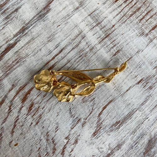 長期持ち越し品の珊瑚ブローチ ブローチ Mindchiechie 通販 9821954