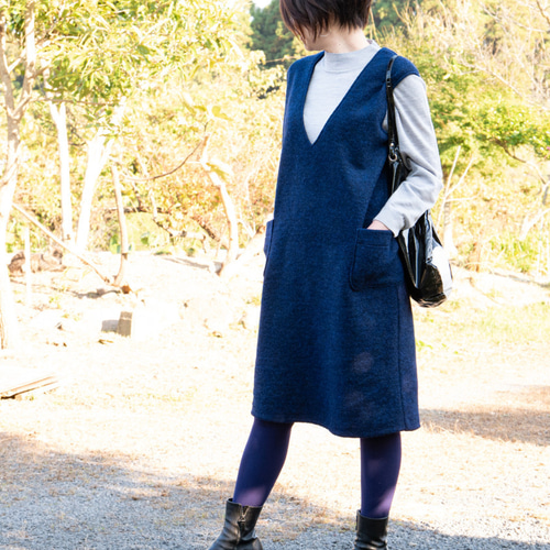 深みブルーのシンプルニットワンピース【M・ロイヤルネイビー・ニット