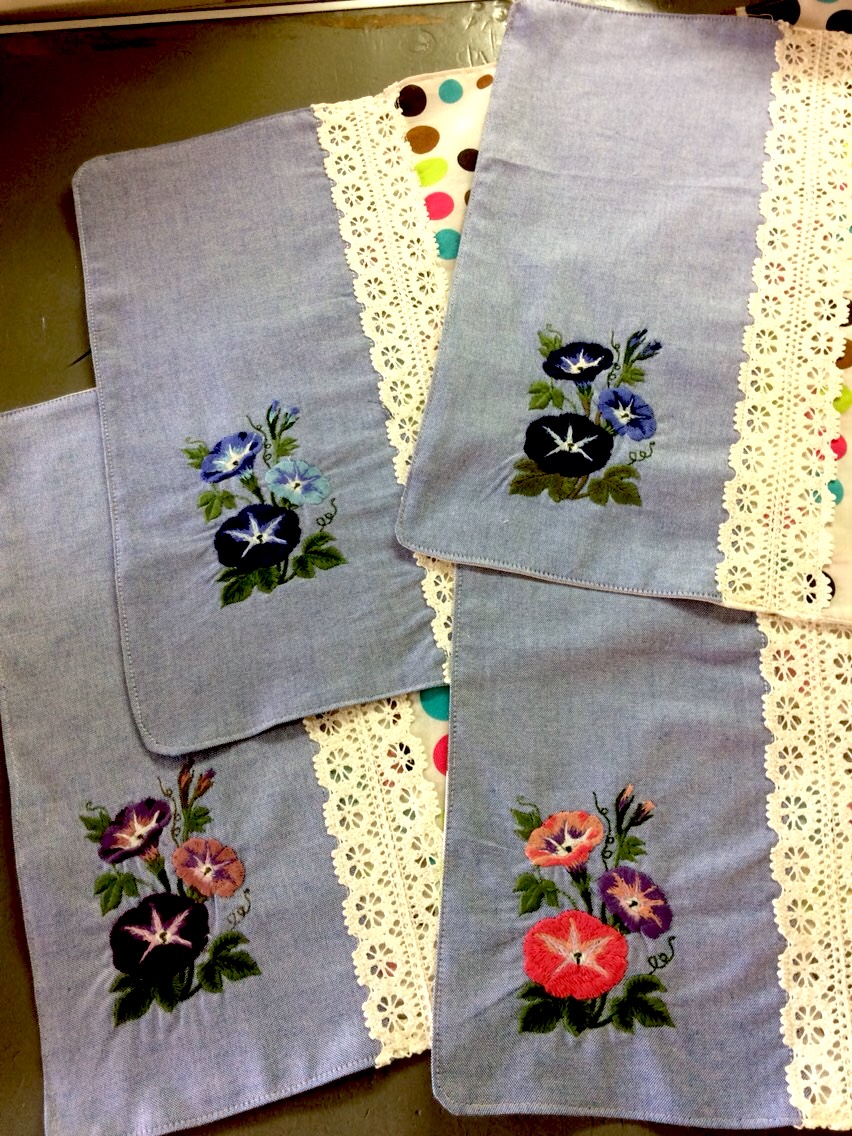 11枚セット ベトナム刺繍ランチョンマット