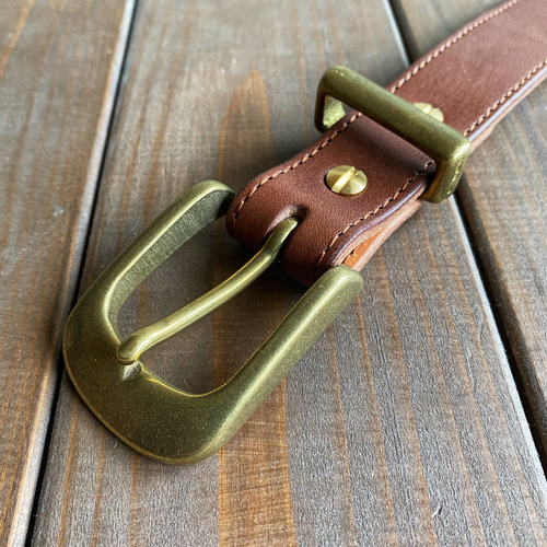 真鍮金具を使った本革ベルト 色選択 その他ファッション HAKODATE