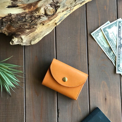 アメリカンオイルレザーを使用したキャメル色の三つ折り財布 三