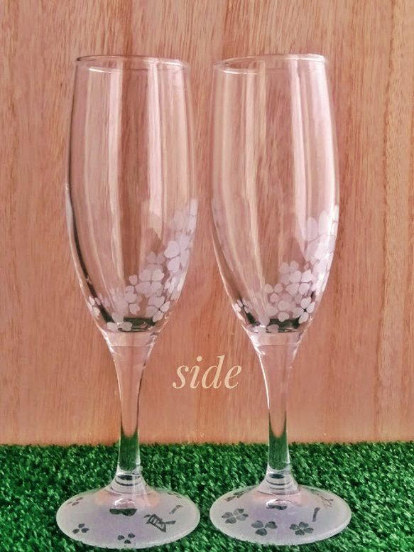 Clover design with name☘Champagne pair glass(お名前入りクローバシャンパンペ 4枚目の画像